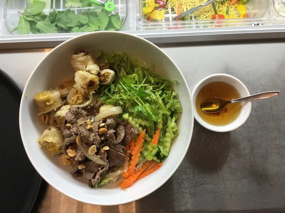 Bobun Complet Nems Fait Maison Porc Ou Légumes